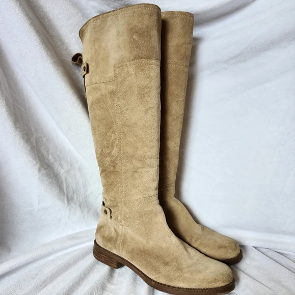 Knee High Boots - Picture 12 of 13